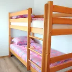 Hostel Room ホステル *